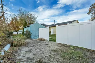 3220 S 7900 W, Magna, UT 84044 - Photo 29