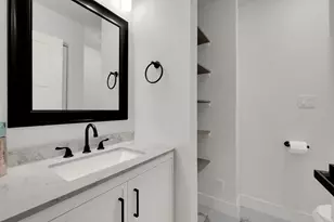 862 E Three Fountains Dr, Murray, UT 84107 - Photo 15