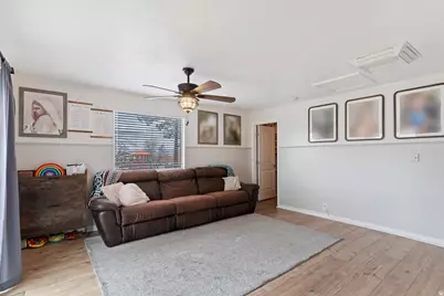 4875 S 2675 W, Roy, UT 84067 - Photo 21