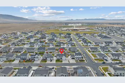 1502 E Lowe Peak Dr N, Eagle Mountain, UT 84005 - Photo 43