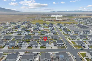 1502 E Lowe Peak Dr N, Eagle Mountain, UT 84005 - Photo 43