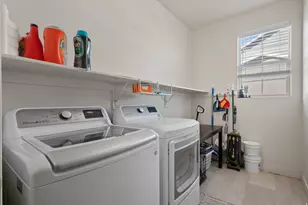 1502 E Lowe Peak Dr N, Eagle Mountain, UT 84005 - Photo 25