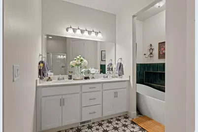 1502 E Lowe Peak Dr N, Eagle Mountain, UT 84005 - Photo 21