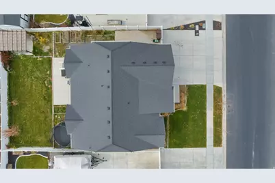 1502 E Lowe Peak Dr N, Eagle Mountain, UT 84005 - Photo 39