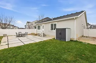 13207 S Weatherford Ln, Herriman, UT 84096 - Photo 39