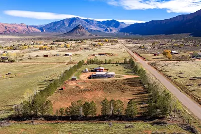 137 Castle Valley Dr, Castle Valley, UT 84532 - Photo 31