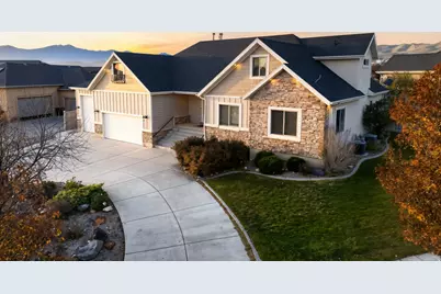 9039 N Mount Airey Dr E, Eagle Mountain, UT 84005 - Photo 3