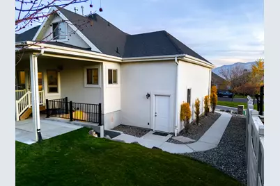 9039 N Mount Airey Dr E, Eagle Mountain, UT 84005 - Photo 63