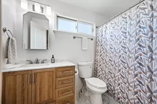 9039 N Mount Airey Dr E, Eagle Mountain, UT 84005 - Photo 41