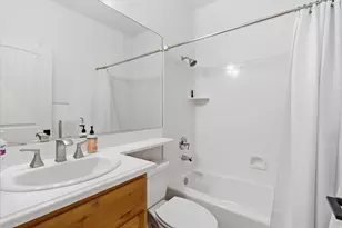 2498 E Canyon Dr, Washington, UT 84780 - Photo 37