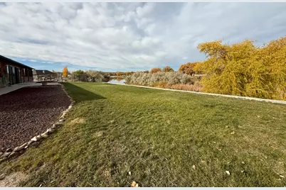 1535 E 500 S, Green River, UT 84525 - Photo 25