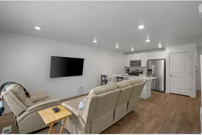 8457 W Loveridge Dr #1304, Magna, UT 84044 - Photo 3