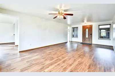 9506 N 4000 W, Cedar Hills, UT 84062 - Photo 5