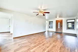 9506 N 4000 W, Cedar Hills, UT 84062 - Photo 5