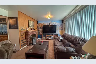 79 Garden St, Helper, UT 84526 - Photo 3