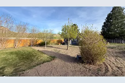 79 Garden St, Helper, UT 84526 - Photo 25