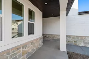 589 S 1140 E, Smithfield, UT 84335 - Photo 5