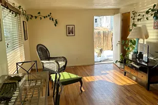228 S 900 E, Salt Lake City, UT 84102 - Photo 7