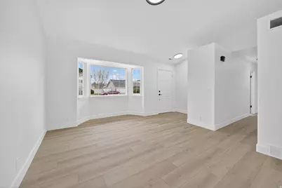 1610 N 1125 W, Lehi, UT 84043 - Photo 9