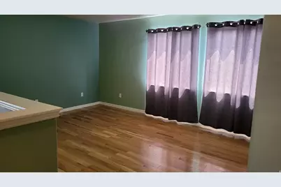 807 E Whisper Cove Rd, Sandy, UT 84094 - Photo 9