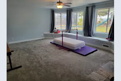 2428 W Silverpoint Way S, Bluffdale, UT 84065 - Photo 27