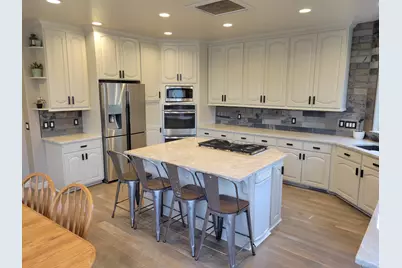 2428 W Silverpoint Way S, Bluffdale, UT 84065 - Photo 9