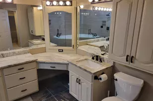 2428 W Silverpoint Way S, Bluffdale, UT 84065 - Photo 17