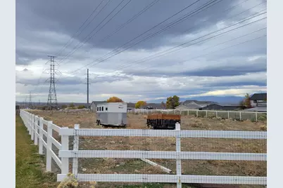 2428 W Silverpoint Way S, Bluffdale, UT 84065 - Photo 41