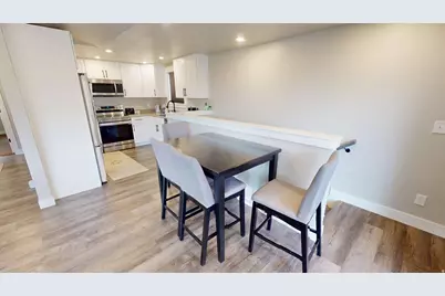 2241 N 1060 W, Provo, UT 84604 - Photo 23