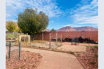 515 S 475 E #22, Kanab, UT 84741 - Photo 37