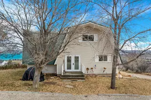 2256 S Valleyview Dr S, Garden City, UT 84028 - Photo 3