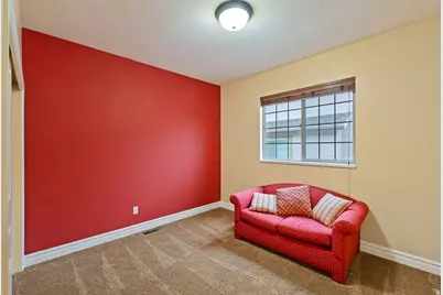 330 W Paradiso Ln, Centerville, UT 84014 - Photo 9
