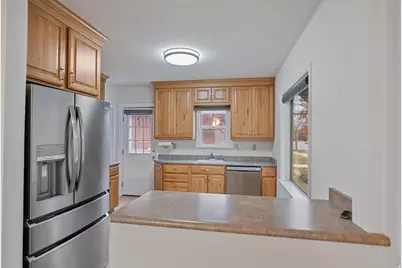 2011 S Roberta St, Salt Lake City, UT 84115 - Photo 3