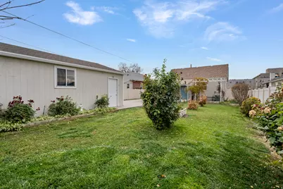 2011 S Roberta St, Salt Lake City, UT 84115 - Photo 19