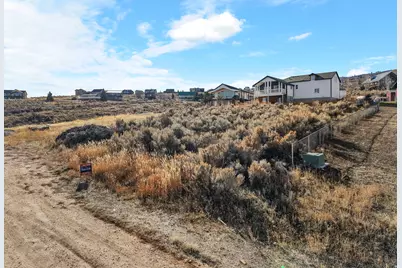 2689 S Wedge Cir #95, Garden City, UT 84028 - Photo 11