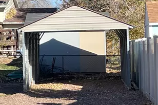 401 E 700 S, Roosevelt, UT 84066 - Photo 3