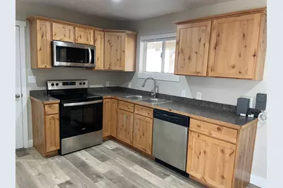 401 E 700 S, Roosevelt, UT 84066 - Photo 5