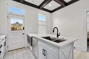 209 N 400 W, Provo, UT 84601 - Photo 9