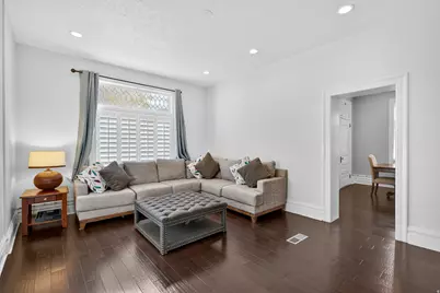 209 N 400 W, Provo, UT 84601 - Photo 19