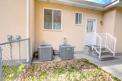 11047 S Surrey Dr, Spanish Fork, UT 84660 - Photo 43