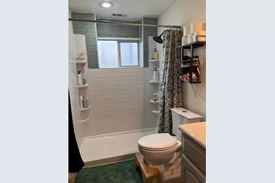 866 S Riverwood Dr W, Logan, UT 84321 - Photo 9