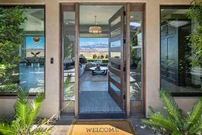 2040 S Pinnacle Cir, Saint George, UT 84790 - Photo 5