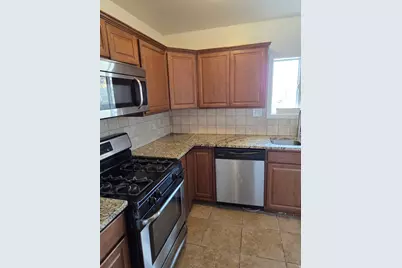 1056 W Macfarland Dr W, Salt Lake City, UT 84116 - Photo 5