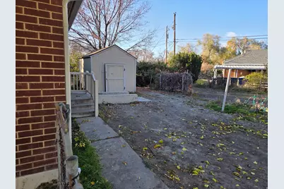 1056 W Macfarland Dr W, Salt Lake City, UT 84116 - Photo 13