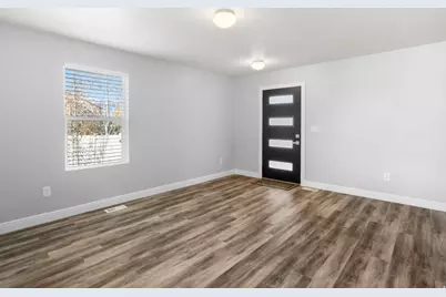 2068 E Jordan Way N, Eagle Mountain, UT 84005 - Photo 7