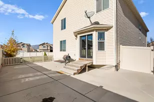 2068 E Jordan Way N, Eagle Mountain, UT 84005 - Photo 25