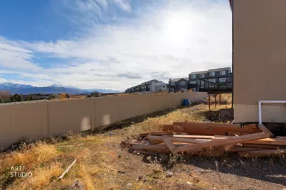 4102 W Madingley Cir S, Herriman, UT 84096 - Photo 37