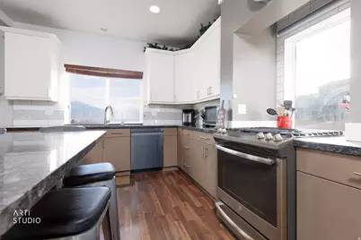 4102 W Madingley Cir S, Herriman, UT 84096 - Photo 15
