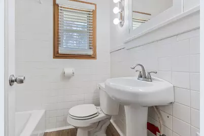 921 W 2700 S, Syracuse, UT 84075 - Photo 17