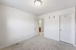 147 N 360 W, Centerville, UT 84014 - Photo 21